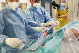 Radiologie v Městské nemocnici začala používat novou metodu ke zprůchodnění masivně kalcifikovaných tepen
