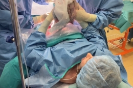 Euforie, líčí rodičky po jiném císařském řezu v MNO