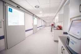 Zrekonstruovaná část pavilonu E2 Městské nemocnice přivítá první pacienty