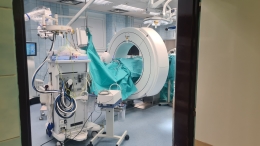 Nový mobilní rentgen na Neurochirurgii rozšiřuje možnosti diagnostiky