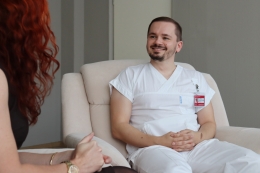 S primářem Martinem Formánkem o ORL, mladém oboru, který mu učaroval. Nejčastější diagnózy, varovné signály. Připravovaná spánková laboratoř i čekání na Da Vinciho