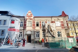 Modernizace Centra duševního zdraví na Kafkově ulici pokračuje. Stavbaři řešili skryté problémy historické budovy