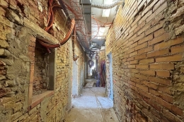 Modernizace Centra duševního zdraví na Kafkově ulici pokračuje. Stavbaři řešili skryté problémy historické budovy